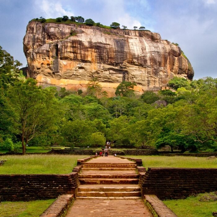 sigiriya-459197_1280 (2)